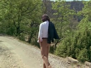 1022783401 gif 336 mp4